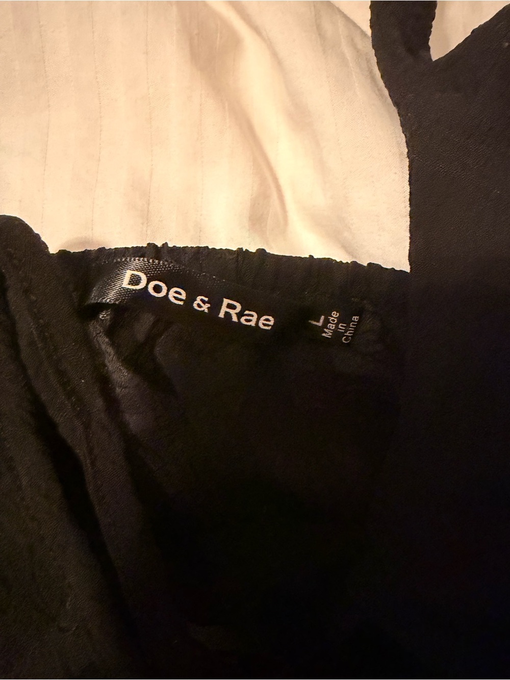 Doe & Rae Black Ruffle Tie-Front Cami - Picture 3 of 3